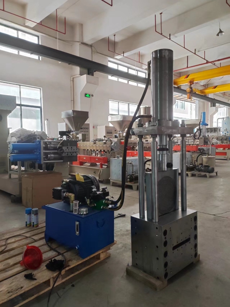 Single Screw Plastic  Pelletizing Extrusion Machine 